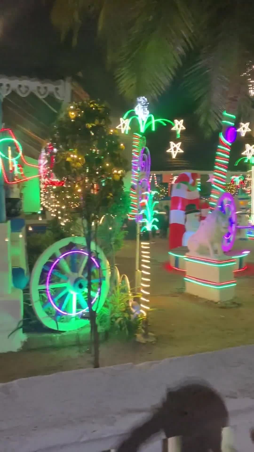 Video thumbnail for Trippy dude. Christmas time in Goa is such a vibe honestly