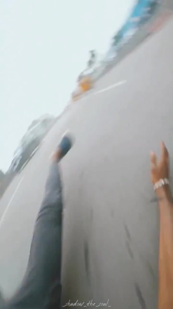 Video thumbnail for Ride safe kids, no shortage of chutiya riders in this country
