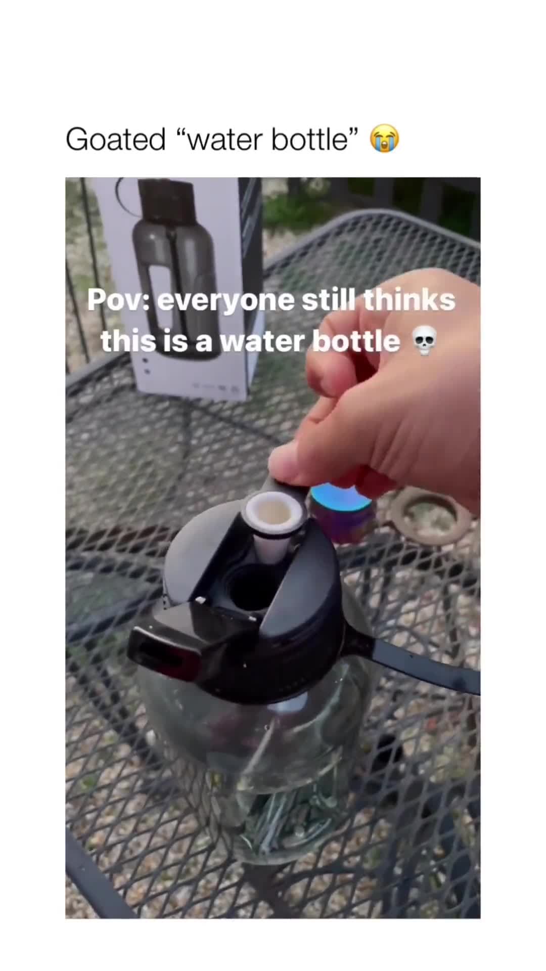 Video thumbnail for do y'all prefer this or vape?