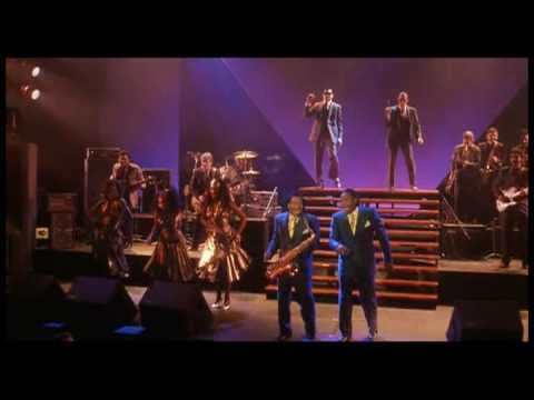 YouTube thumbnail for Tapeheads finale - Swanky Modes sing "Ordinary Man"
