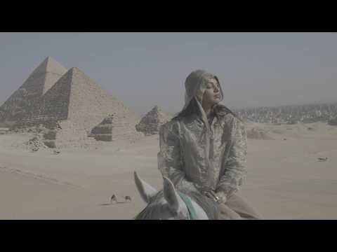 YouTube thumbnail for M.I.A. - JESUS (FEAT. SUNDAY SERVICE CHOIR) (OFFICIAL VISUALIZER) [Eclectic]