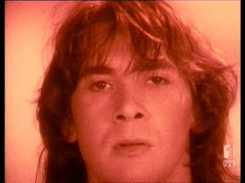 YouTube thumbnail for The Comsat Angels - I'm Falling (1985)