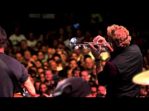 YouTube thumbnail for Bruce Springsteen - "Stayin' Alive" (Brisbane, 02/26/14)