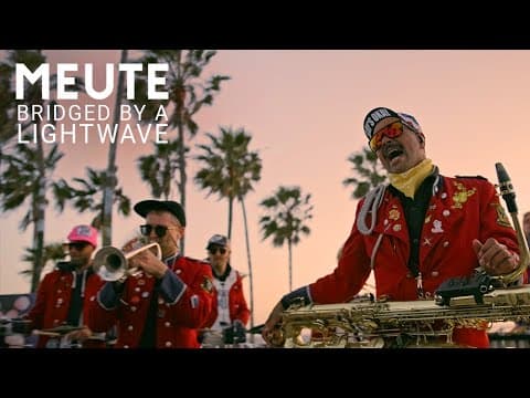 YouTube thumbnail for MEUTE - Bridged By A Lightwave (Deadmau5 & Kiesza Rework)
