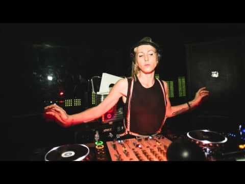 YouTube thumbnail for Telefon Tel Aviv - The Birds (Ellen Allien Remix)