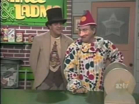YouTube thumbnail for Meta comedy in a children's show
