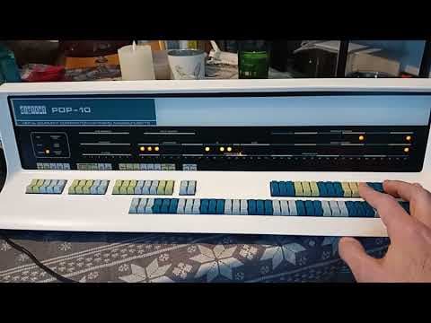 YouTube thumbnail for Toggling in a small program on the PiDP-10