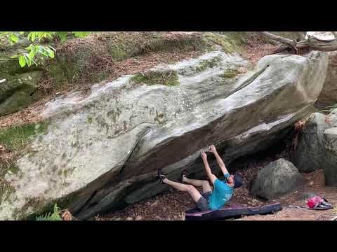 YouTube thumbnail for No centent yet? Then I will post a cool boulder from a Fontainebleau trip 2 years ago