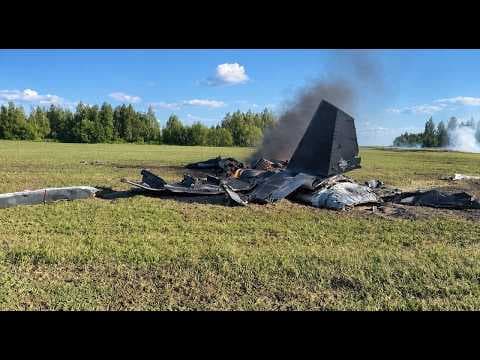 YouTube thumbnail for Nine Russian Aircraft Destroyed in One Week: X2 Su-35 Crash, x5 Helicopers, Su-24 and Su-33. | Suchomimus