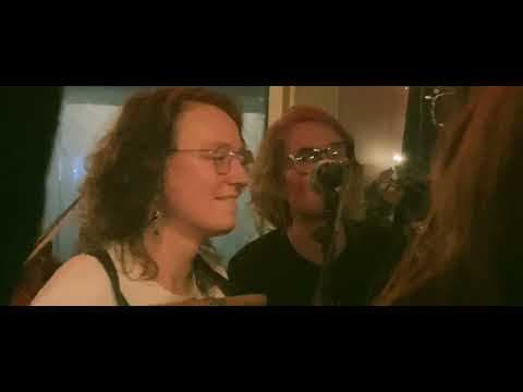 YouTube thumbnail for Feelgoodvideo med Folkpunkarna i Kampen från GBG