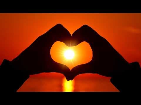 YouTube thumbnail for Carne Doce - Amor Distrai (MV Linked in Post)