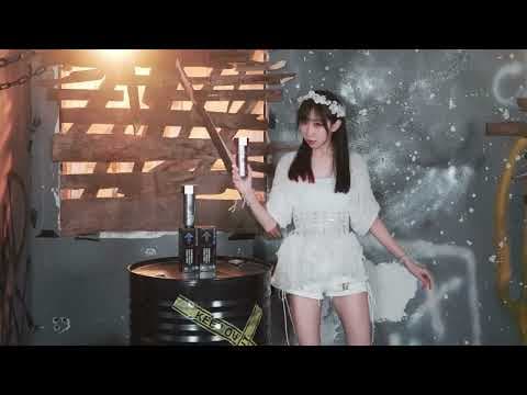 YouTube thumbnail for 猛 男 套 餐【西四】重生 (at least the first half of the video)