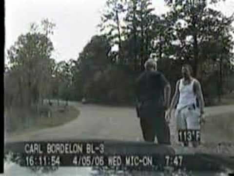 YouTube thumbnail for Prison escapee convinces cop that he is a jogger